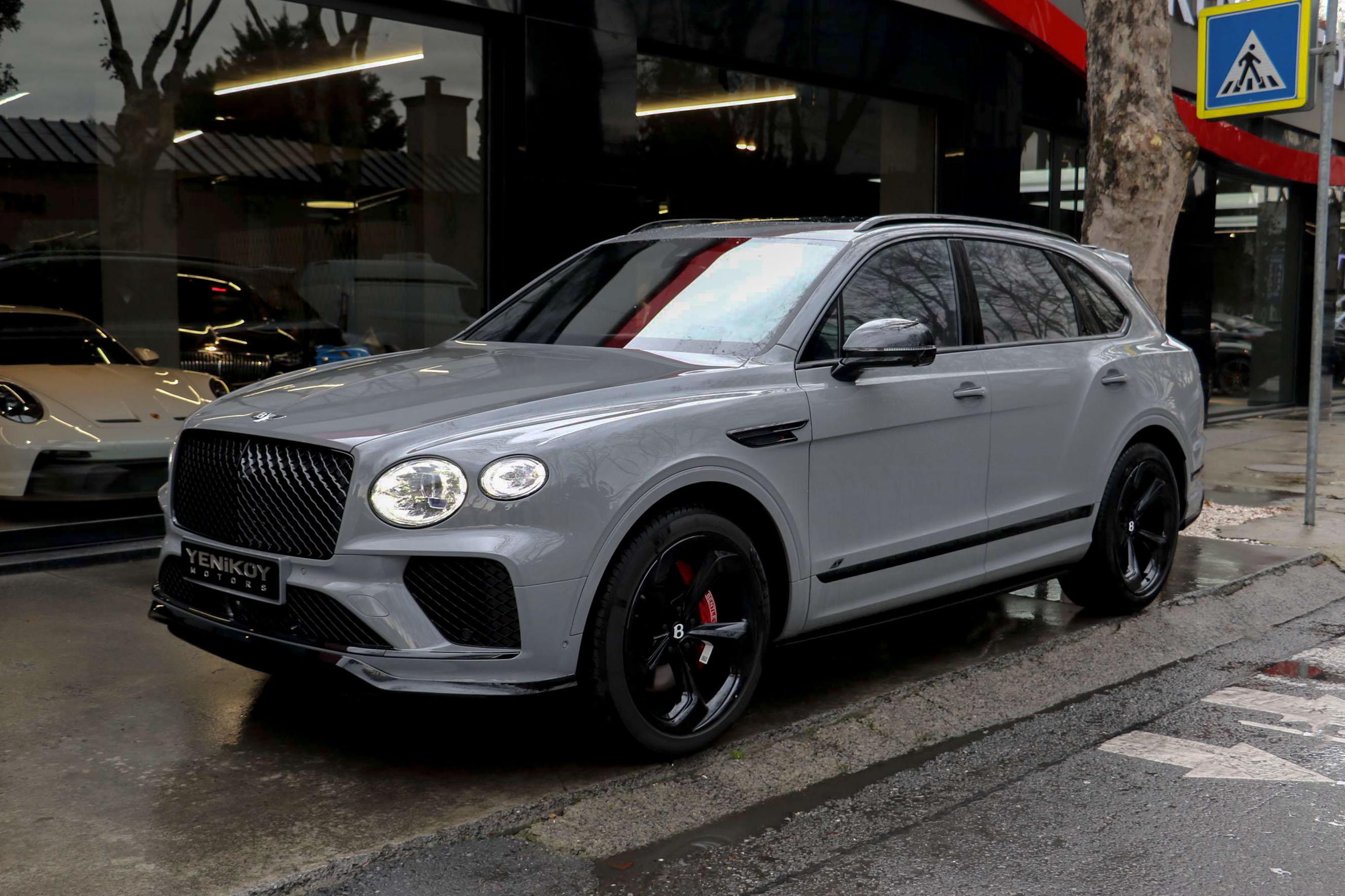 BENTLEY BENTAYGA S 4.0 V8