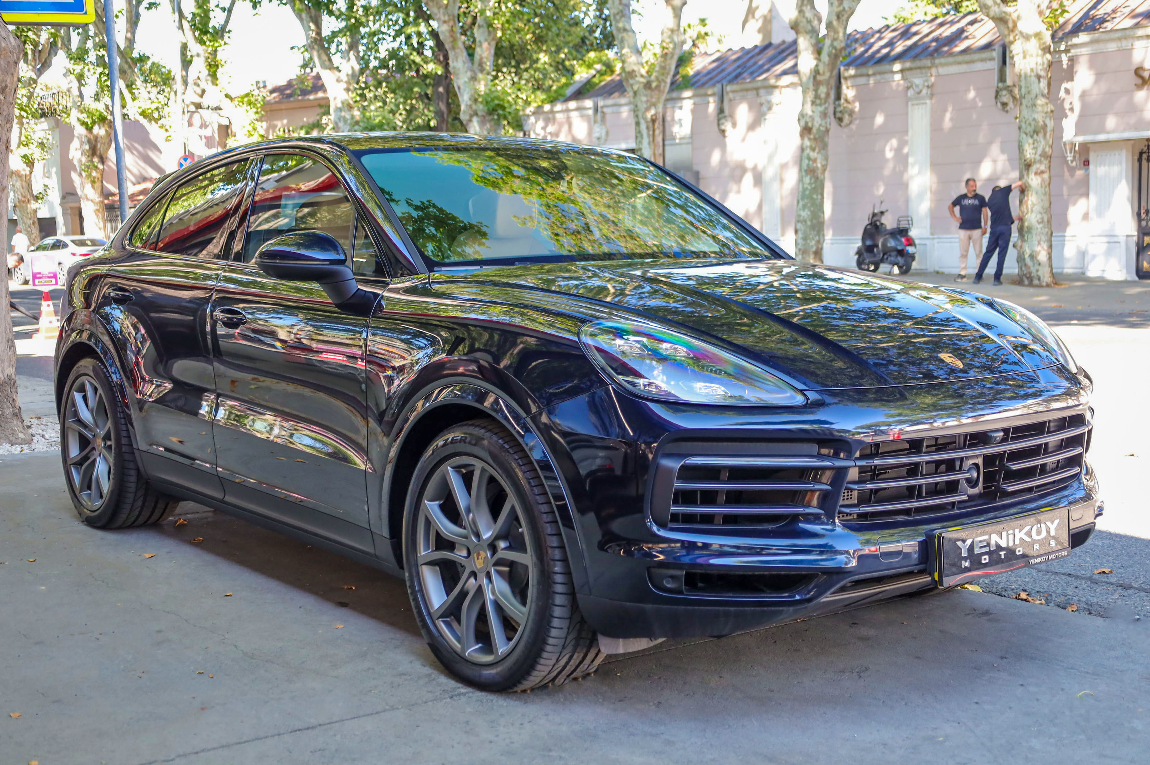 PORSCHE CAYENNE COUPE 3.0 PLATINUM EDITION