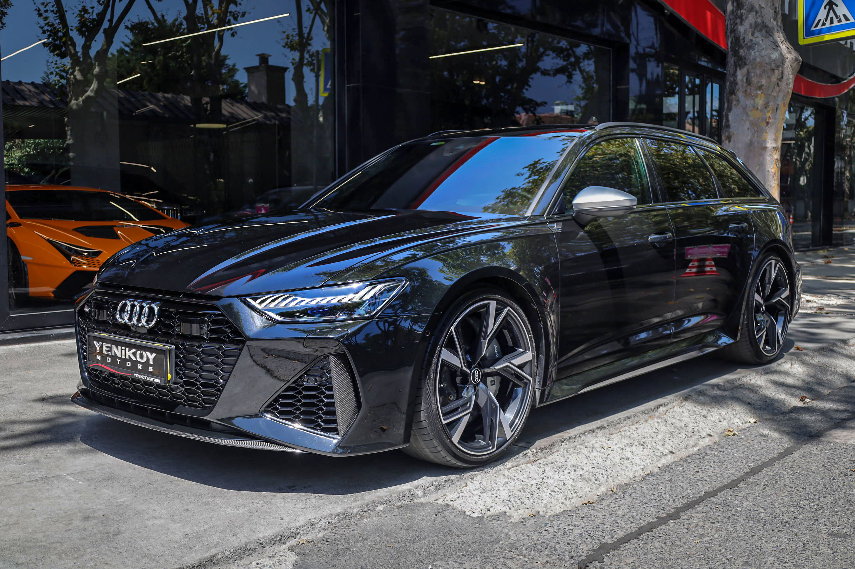 AUDI RS6 QUATTRO AVANT 4.0 TFSI V8