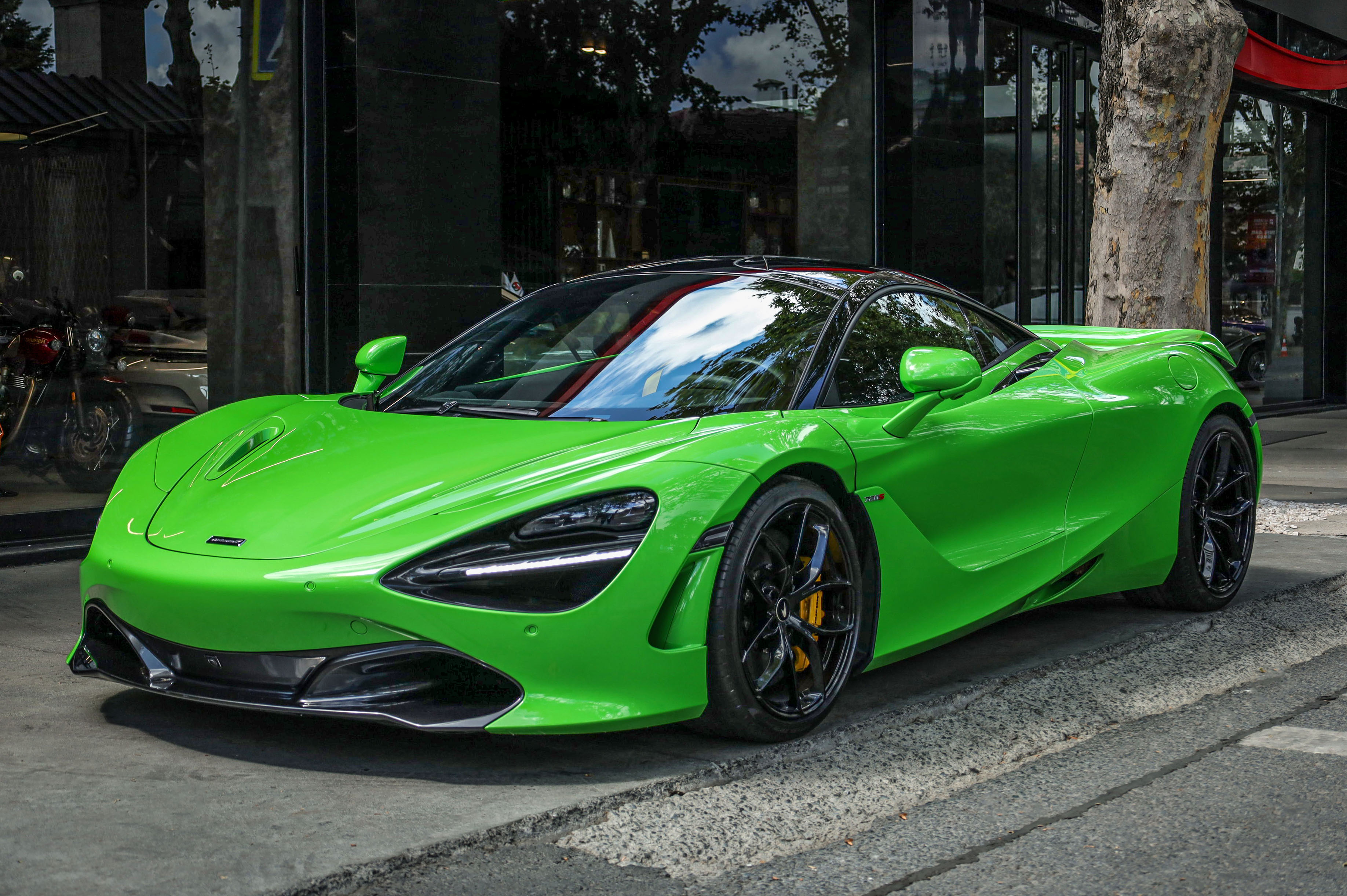 MCLAREN 720 S COUPE PERFORMANCE