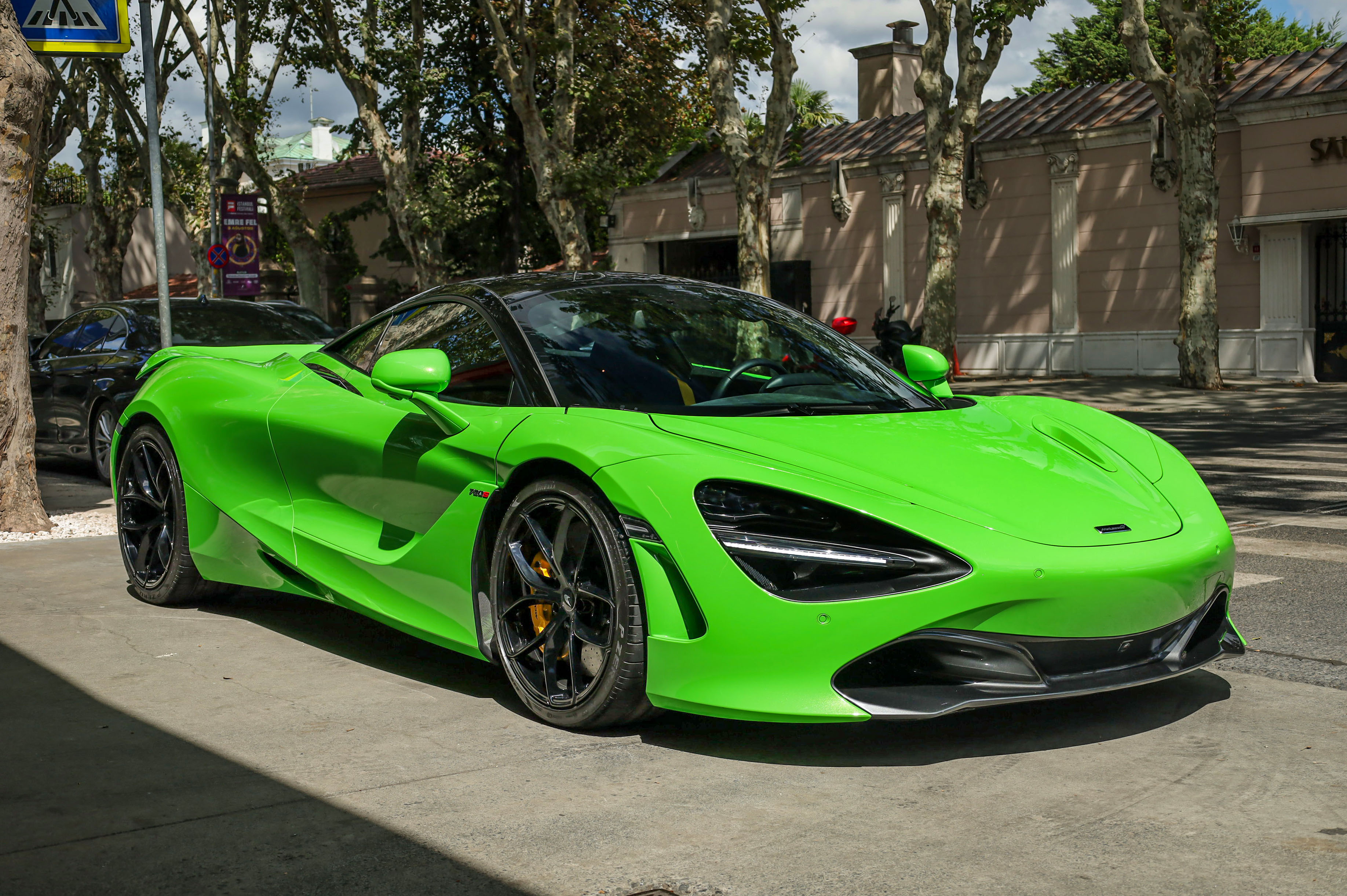 MCLAREN 720 S COUPE PERFORMANCE