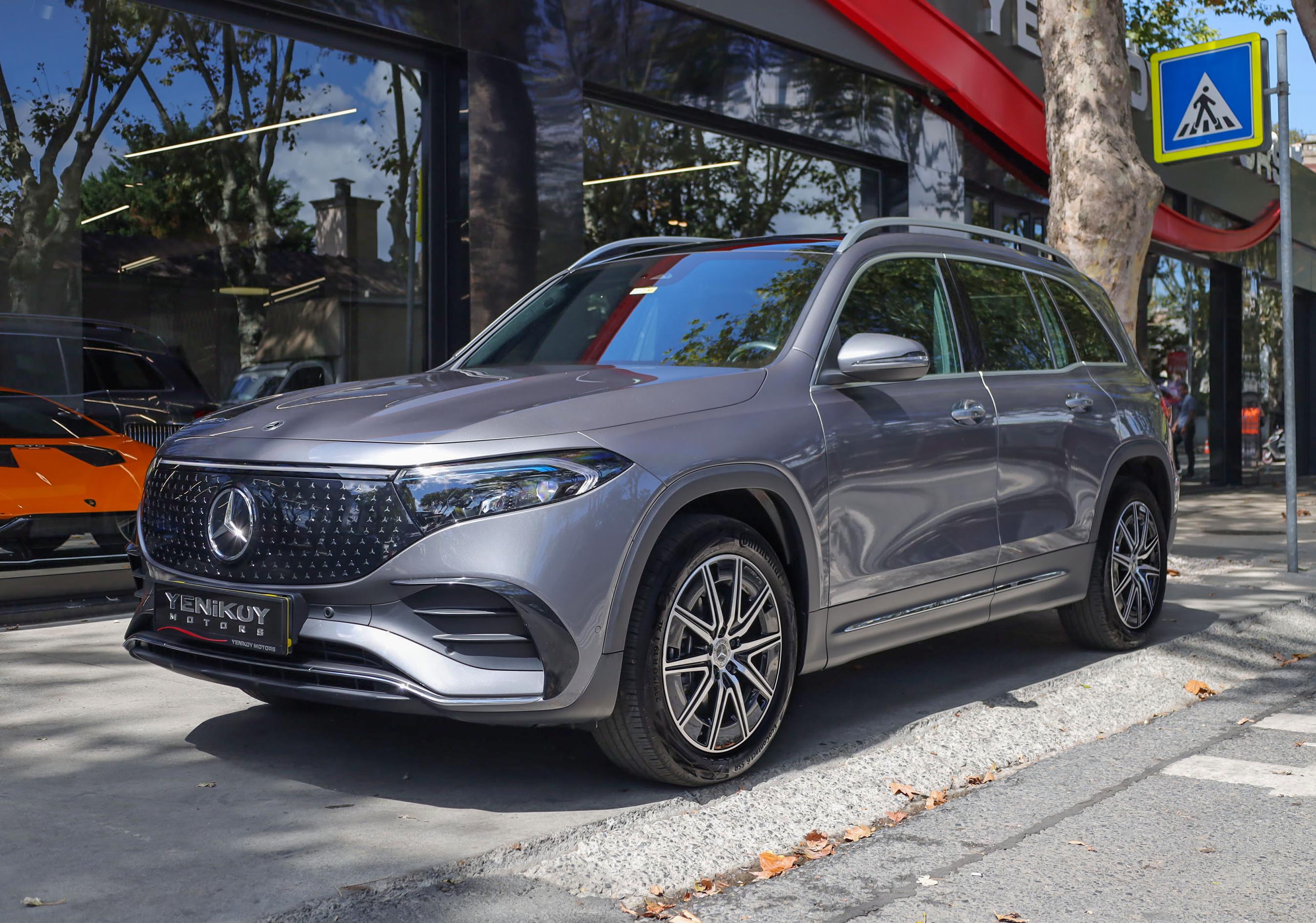 MERCEDES BENZ EQB 250+