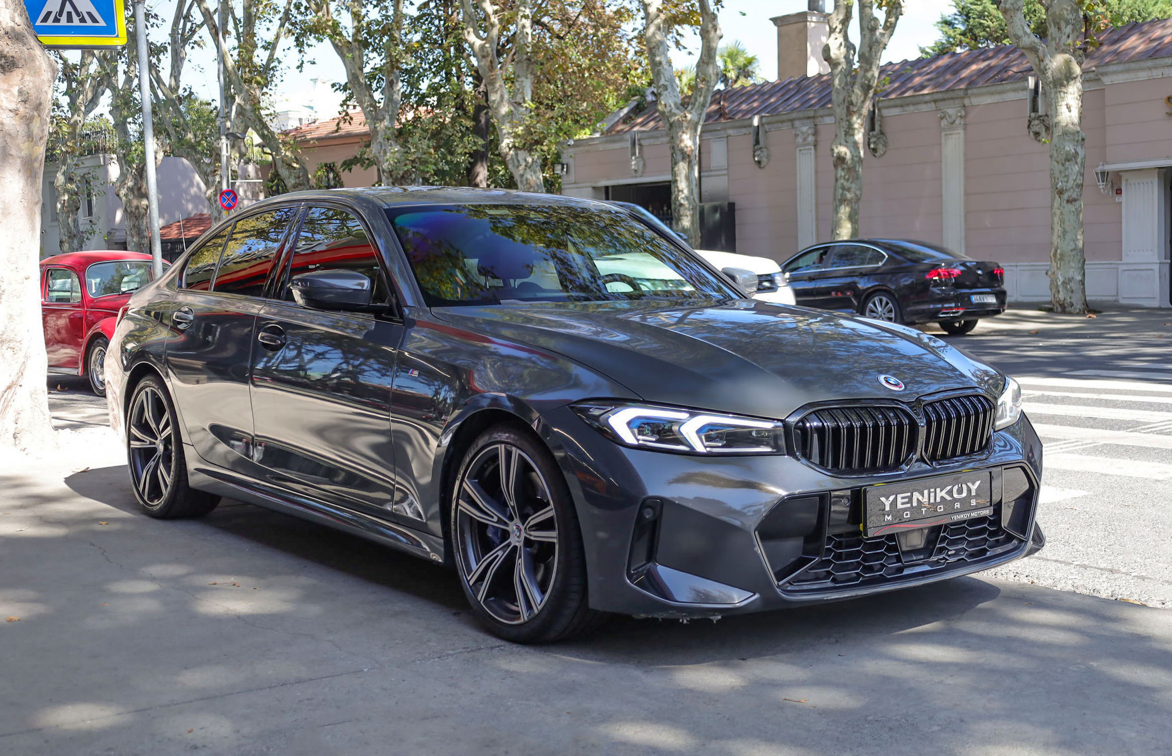 BMW 320İ M SPORT